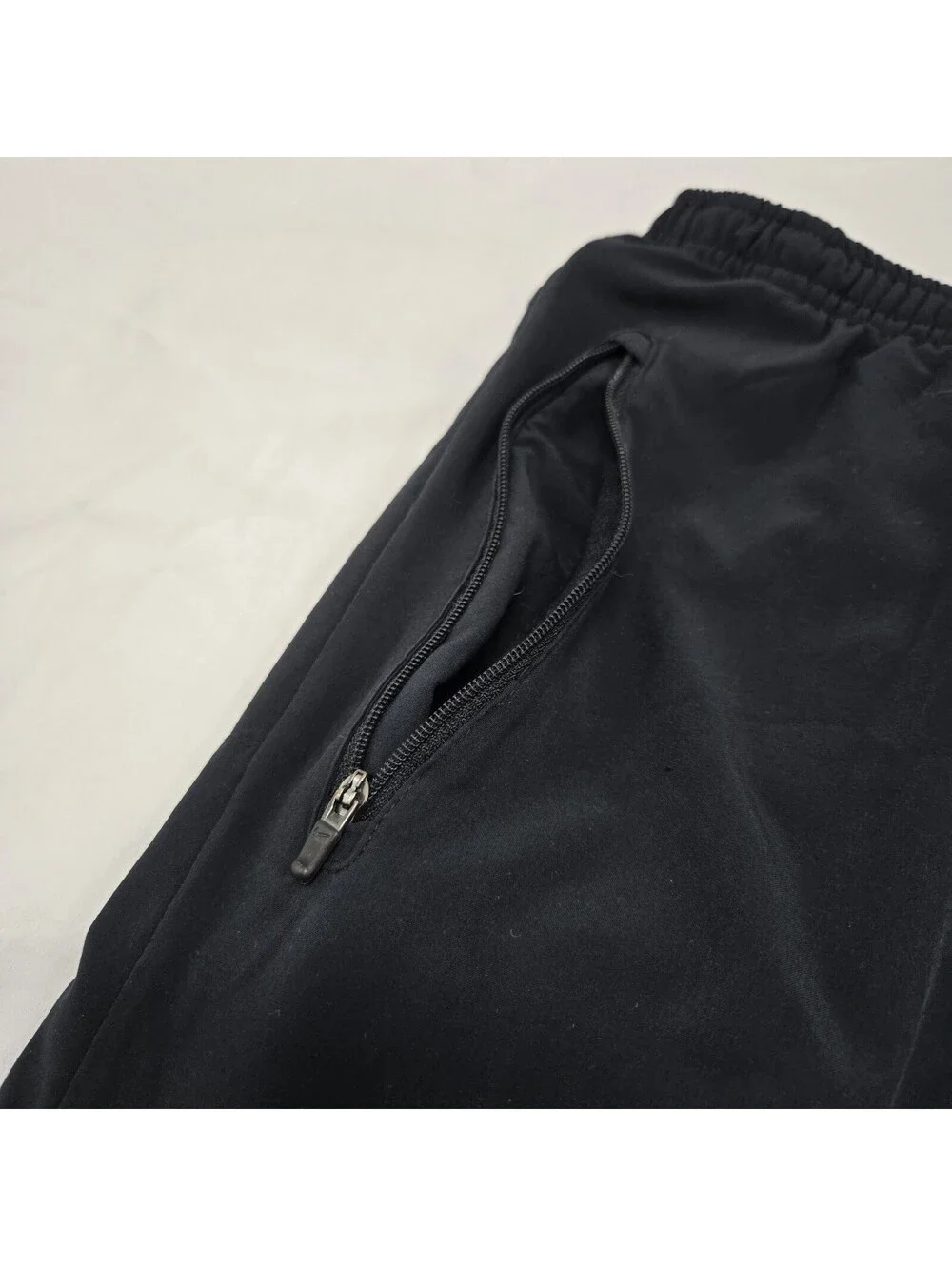 Men's MEDIUM Nike Flex Dry-Fit Black Jogger Pants Zip Pockets Reflective 885280